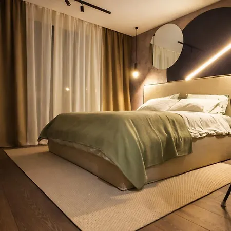 Donatus Heritage Appartement *